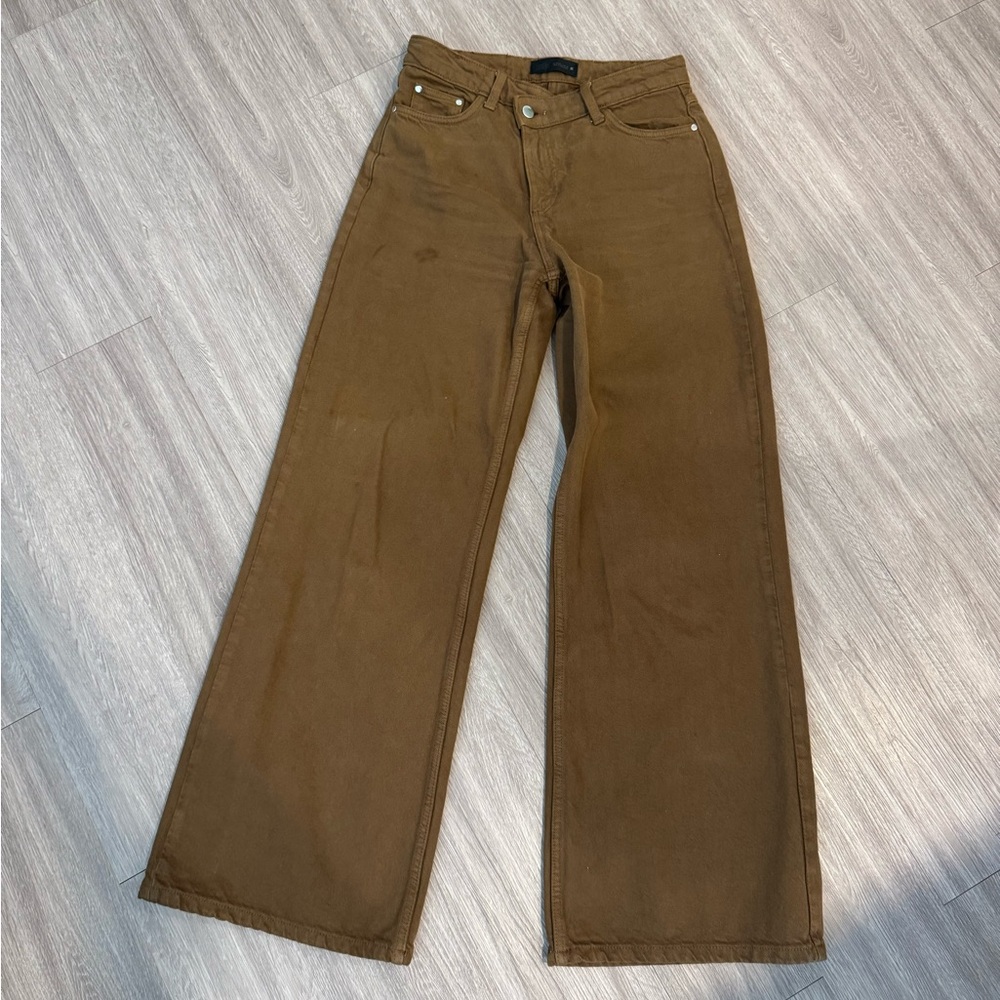 Brown jeans